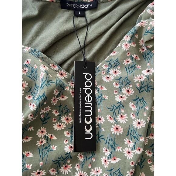 Papermoon Stitch Fix Ellie Green Floral V-Neck Top Size S Cap Sleeve - Picture 6 of 13